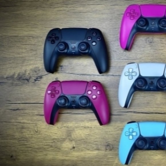 (NEGOTIABLE)Play Station 5 DualSense Wireless Controller - Picture 3 of 3